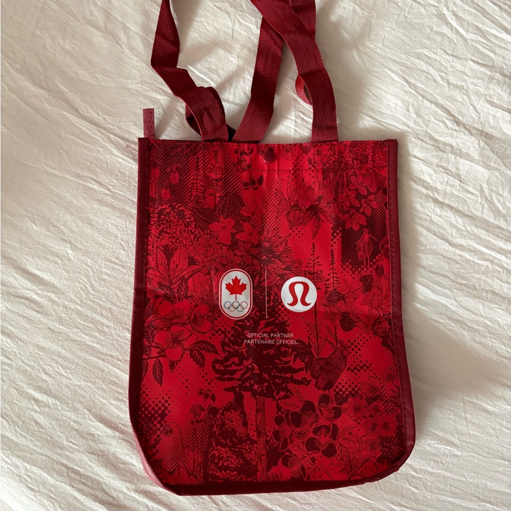 lululemon athletica Red Tote paper Bag